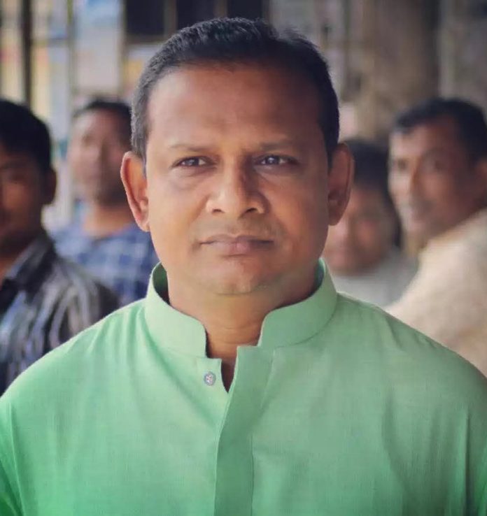 ক্ষমতাচ্যুত প্রধানমন্ত্রী শেখ হাসিনাকে দেশে ফিরিয়ে আনার দাবিতে নোয়াখালীর জেলা শহর মাইজদীতে কার্যক্রম নিষিদ্ধ সংগঠন যুবলীগের নেতাকর্মীদের ঝটিকা মিছিলের ঘটনায় সন্ত্রাসবিরোধী আইনে মামলা করেছে পুলিশ।